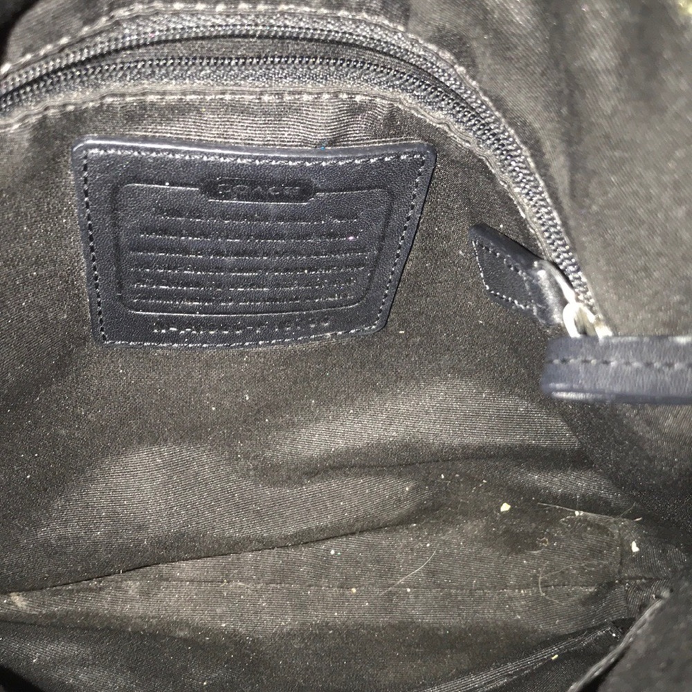 Authentic Coach crossbody purse - Picture 4 of 8